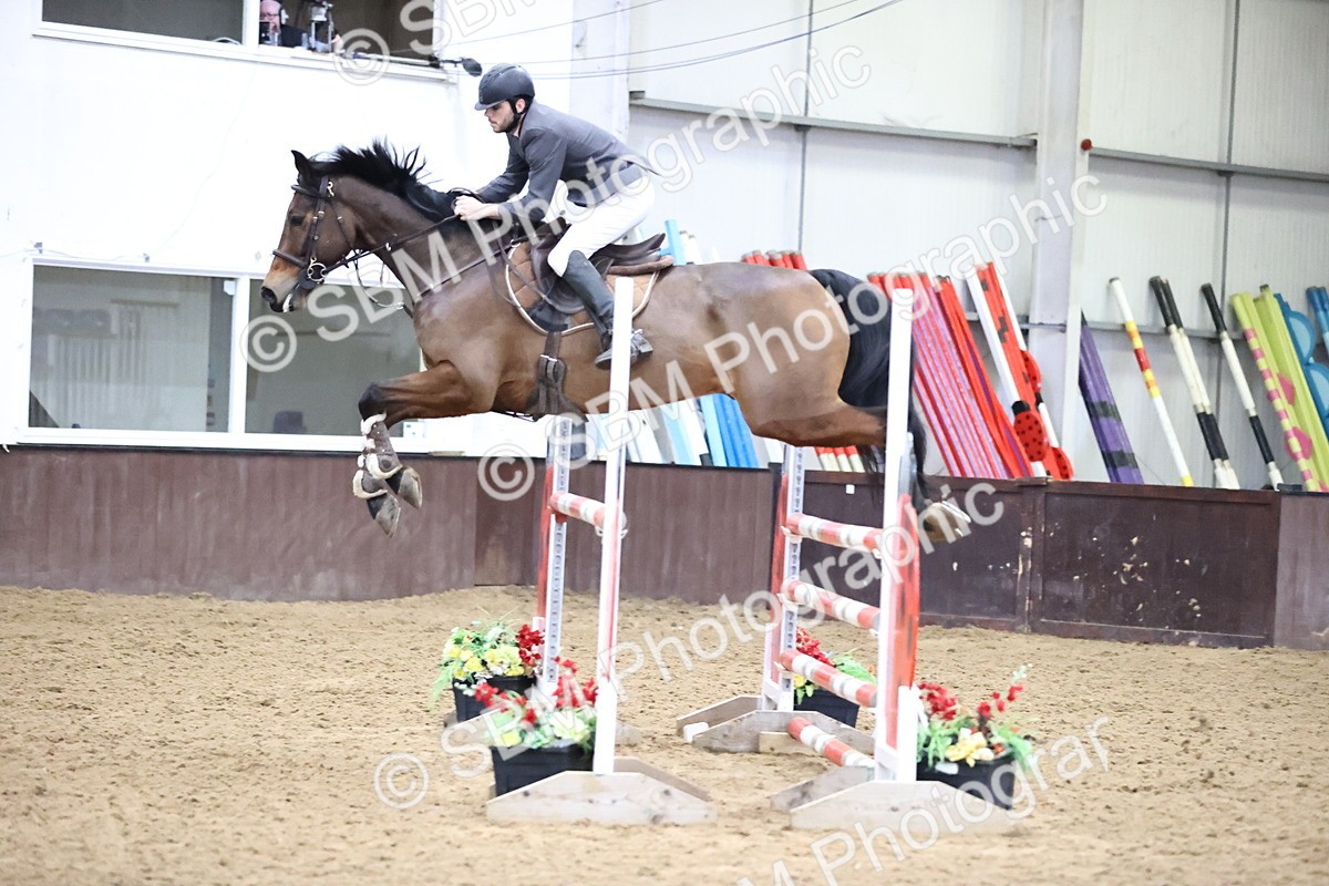 SBM_005546 - Class 17 - Senior Newcomers 1.10m