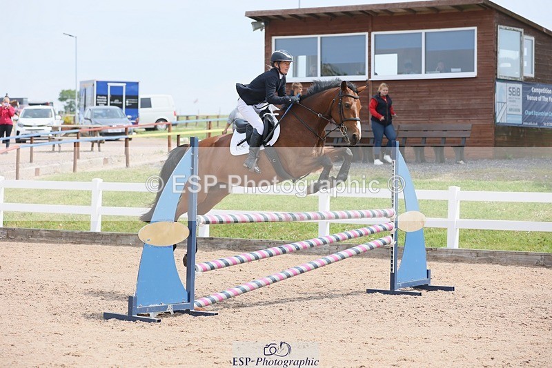 250523-121549-01237 - Cls 09 A&B  Snr Disc & 1.00m Open