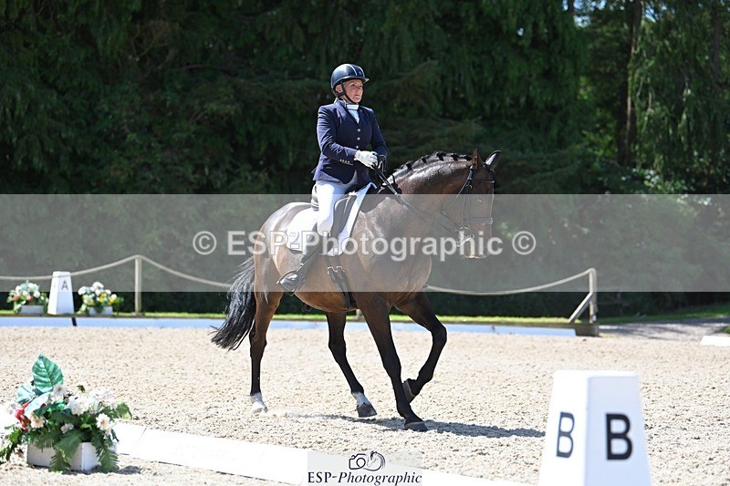 230811-120417-01160 - Cls 4 Adv Medium Silver