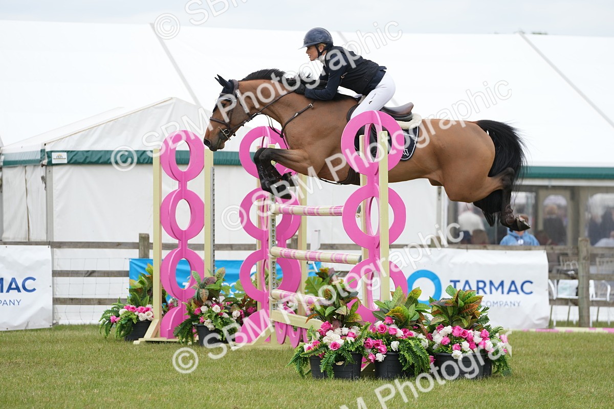 SBM_06393 - Class 202 - National 1.40m Open