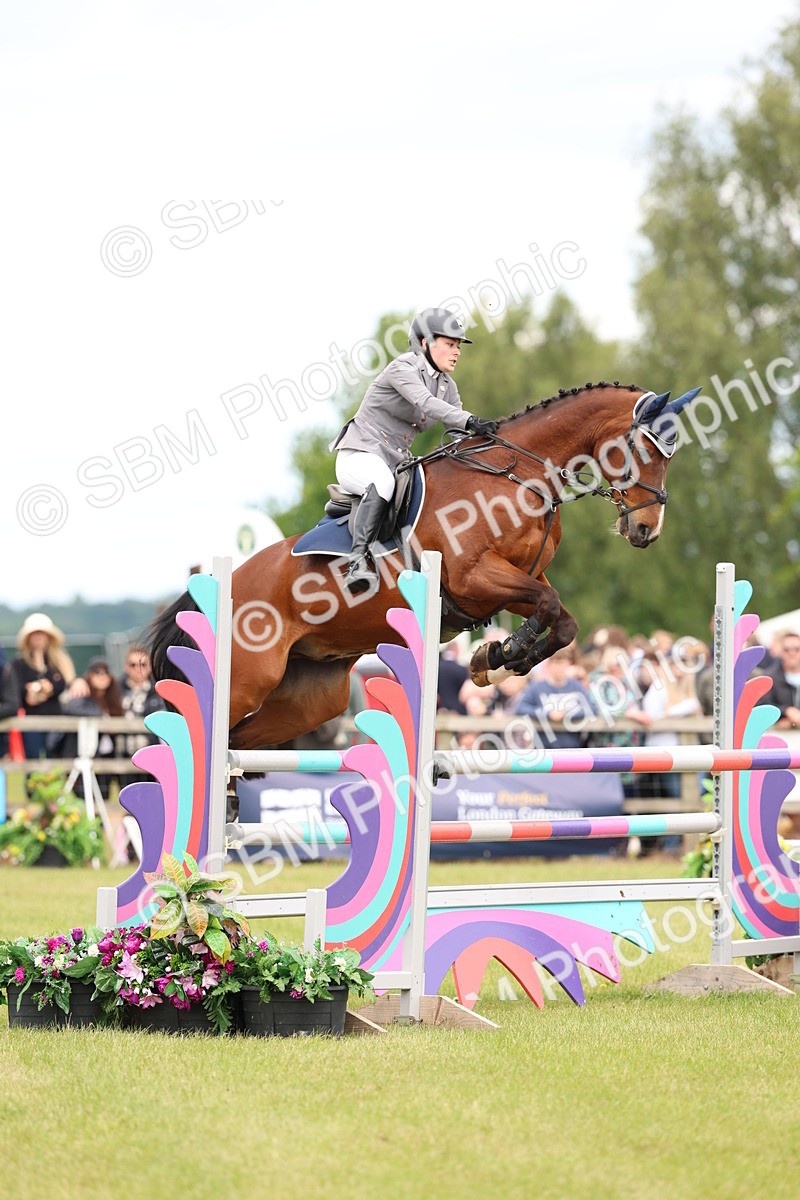 SBM_13936 - Class 206 - Senior Newcomers - 1.10m Open