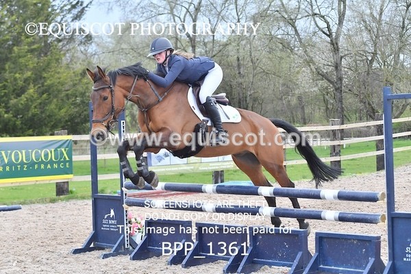 BPP_1361 - CLASS 15 SAT Senior BritiNovice/ 90cm Open