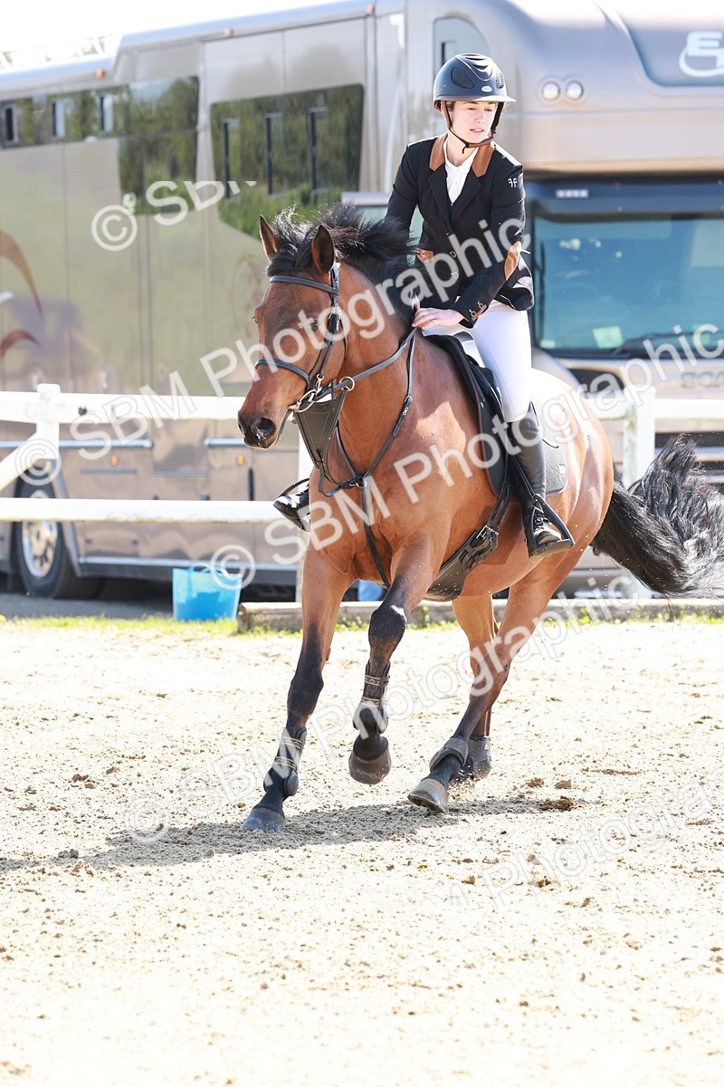 SBM_003986 - Class 16 - Senior 1.05m