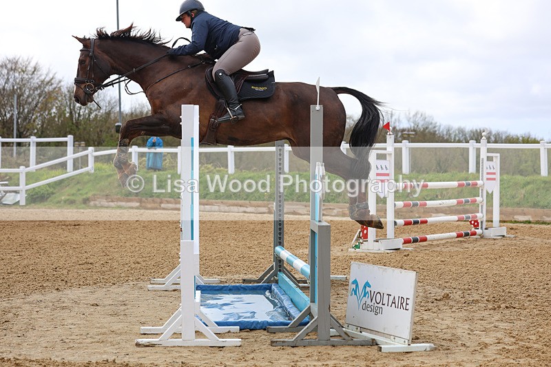3E7A1670 - Class 7: Senior Newcomers/1.10m open