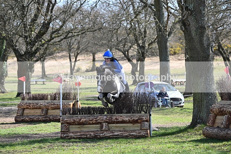 WJ6_2688 - Time 11:00 to 11:24