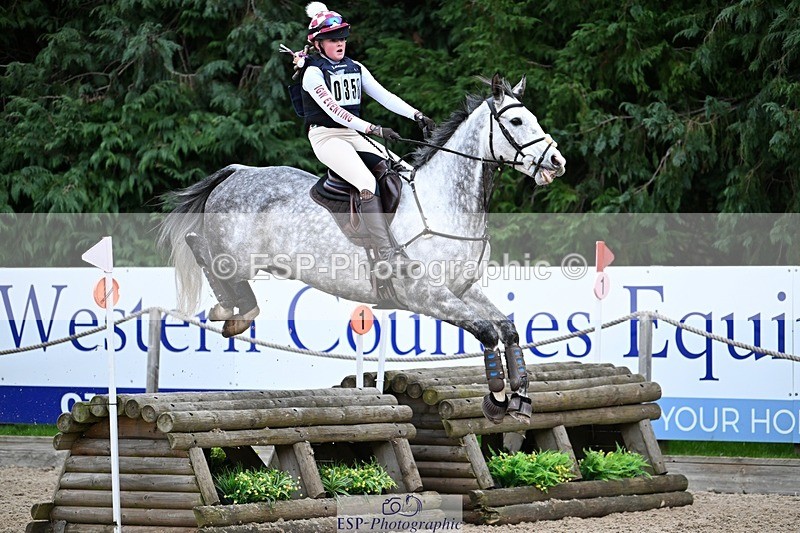 241117-142706-04575 - Cls 3 90-95cm 14.00 to 15.00