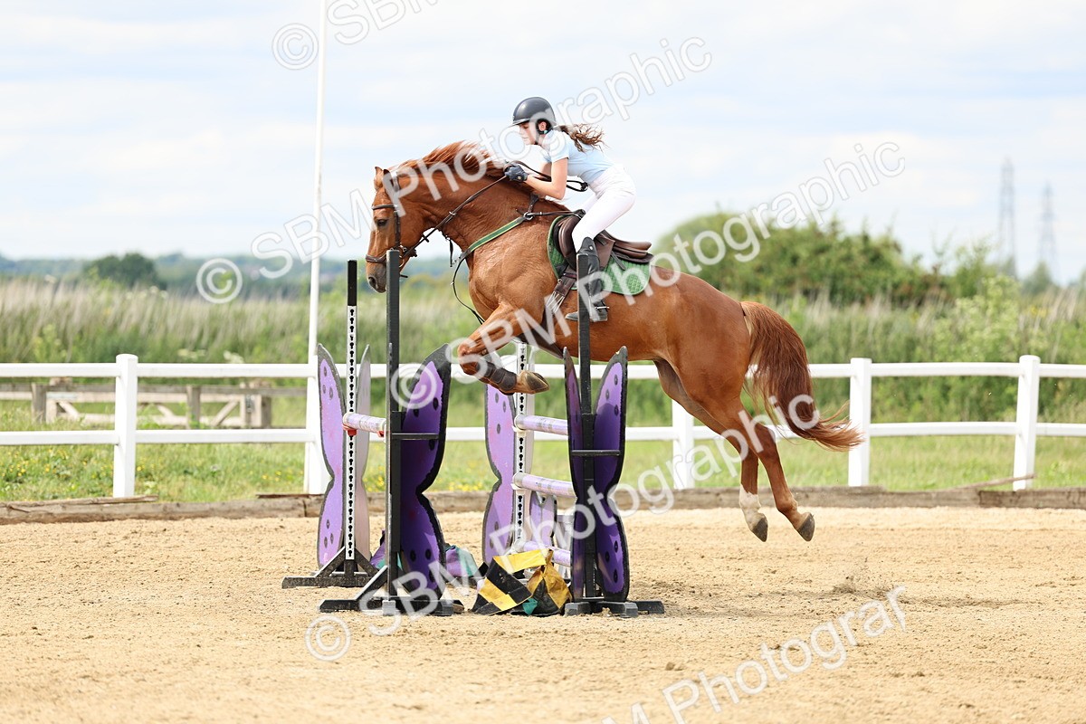 SBM_006114 - Class 19 - Senior Newcomers - 1.10m