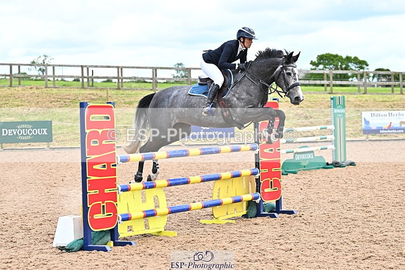 240608A-123729-02330 - Cls 4 Snr Newcomers and 1.10m Open