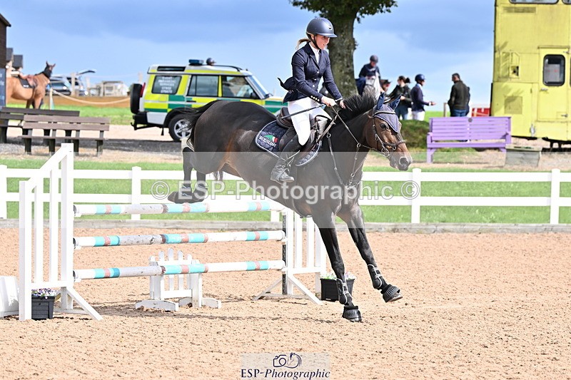 240912A-144726-02048 - Cls 12 1.05m Amateur Qualifier