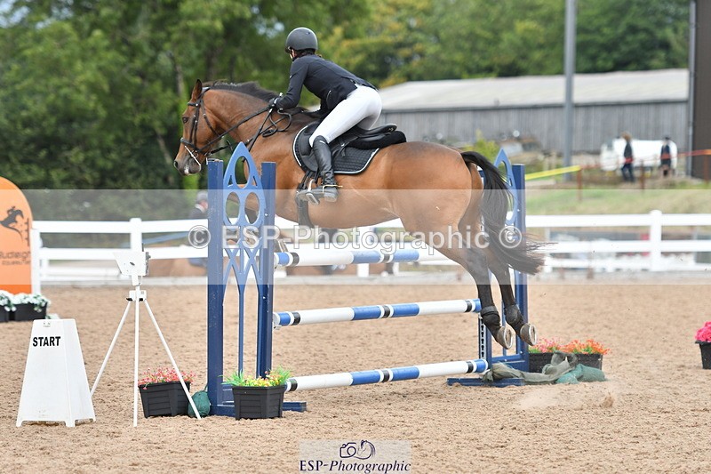 240727A-154639-06347 - Cls 24 1.05m Amateur Qualifier