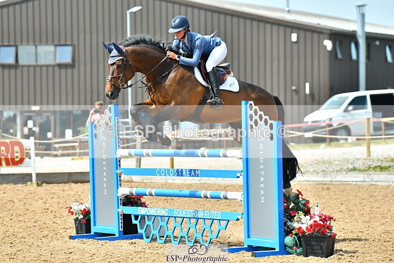 230609A-151136-01572 - Cls 5 National 1.30m