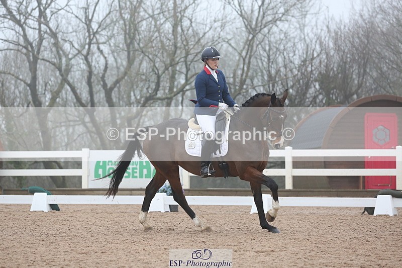 240217A-111251-01730 - 207-Charlotte.Dicker-Time.to.Fly.II