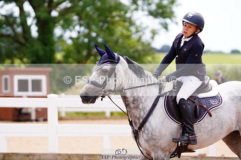 240629A-130658-05573 - Cls 18 Newcomers and 1m Open