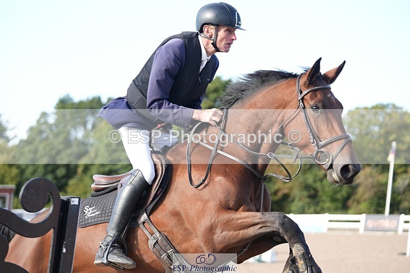 250912-094317-03431 - Cls 21 Snr British Novice and 90cm Open