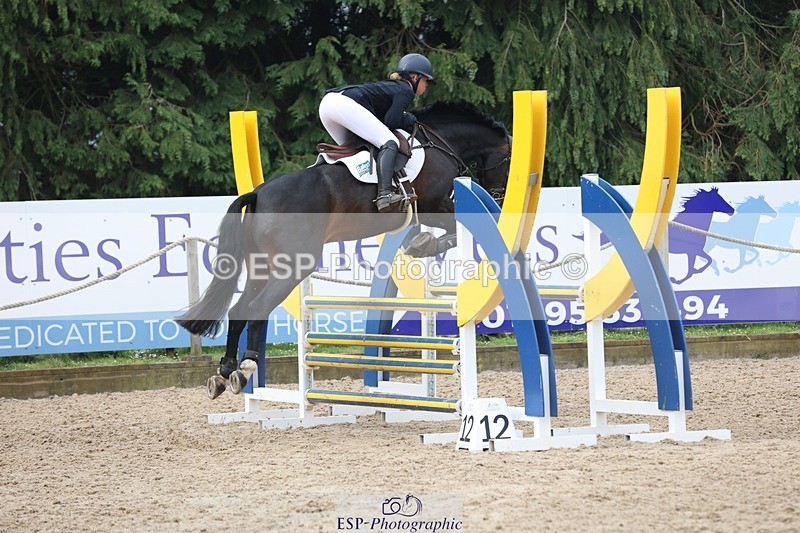 230618-085540-09410 - Cls 19 Pony Intro 1m