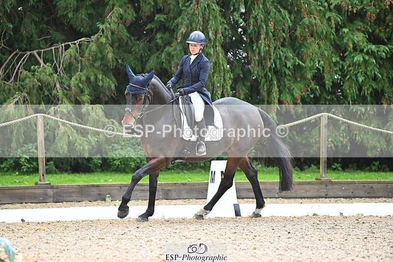 231019-112659-02134 - 108-BELGRAVE.IRENA-Lizzie.Scholefield-DR