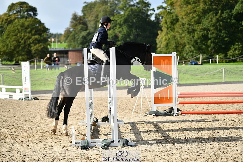 251004A-145117-01550 - Classes 8 & 9 70cm