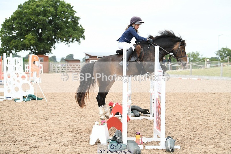 250807-103246-00171 - 80cm Round 1