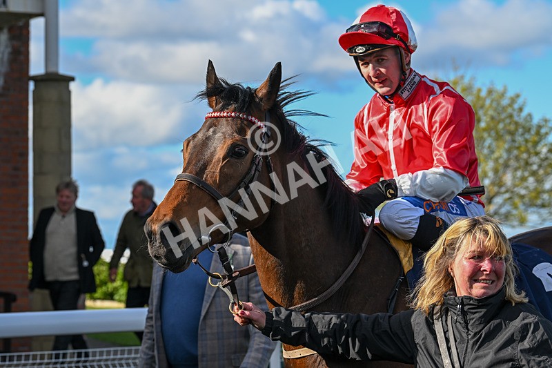 250424-Race 6-Wheres Jeff-1824 - Race 6