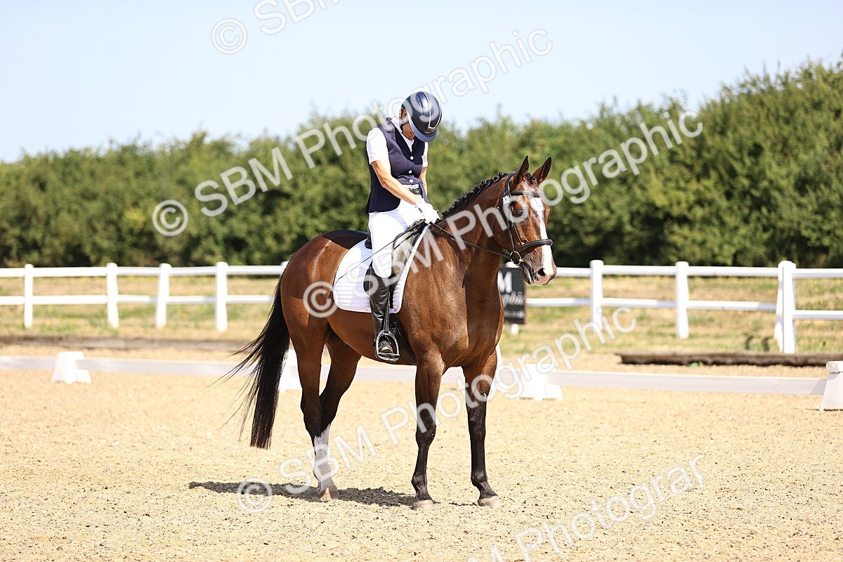 SBM_009398 - Novice 5 - 9.50-10.53
