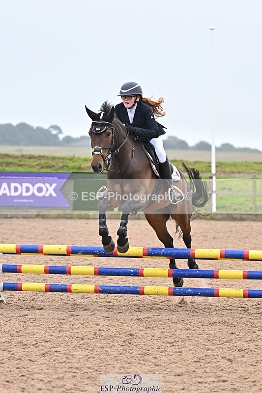 240813-185541-00801 - Classes 5 A&B & 6 80cm