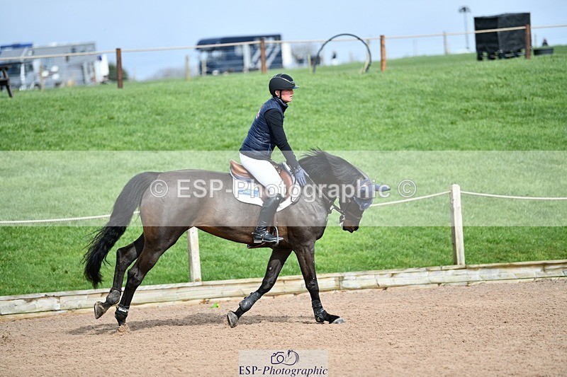260313-131003-01729 - Cls 3 + 4 Snr Foxhunter and 1.20m Open
