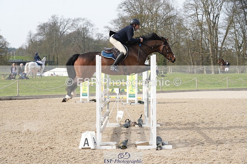 260322A-134108-01895 - 12 Newcomers 1m 10 Open