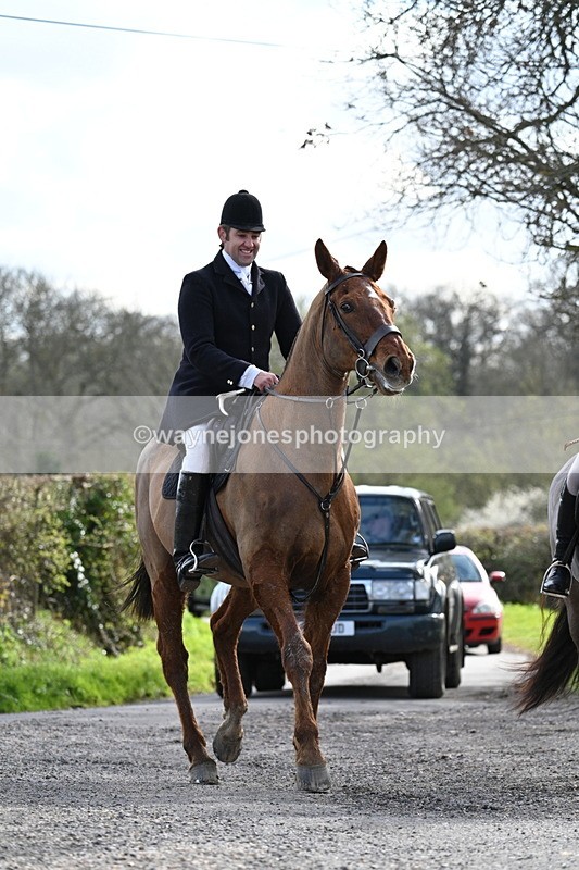 WJ7_9964 - Walk Home