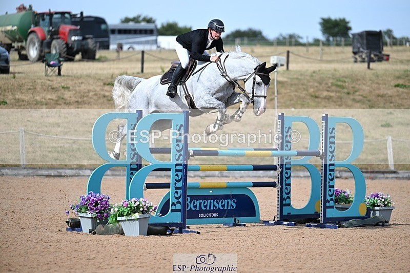 260802-164501-11968 - Cls 53 Foxhunter