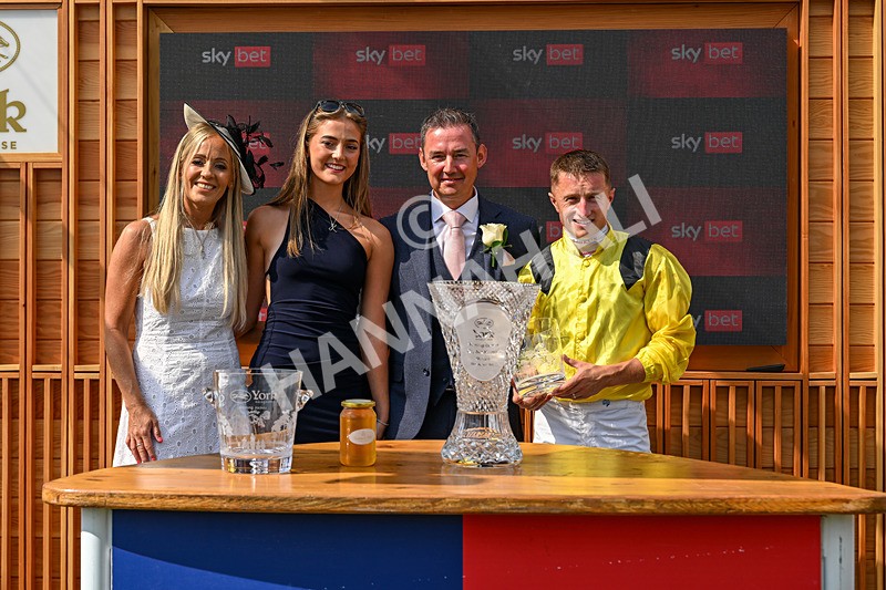 220826-Race 2-Infraad-2927 - Race 2 14.25pm Sky Bet Melrose Handicap