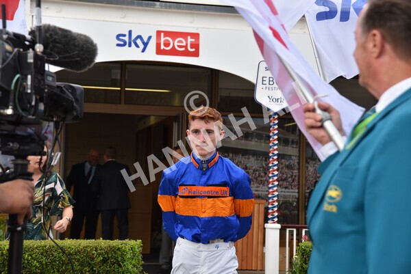 yr20082022r4-27 - Race 4 3.35pm Sky Bet Ebor