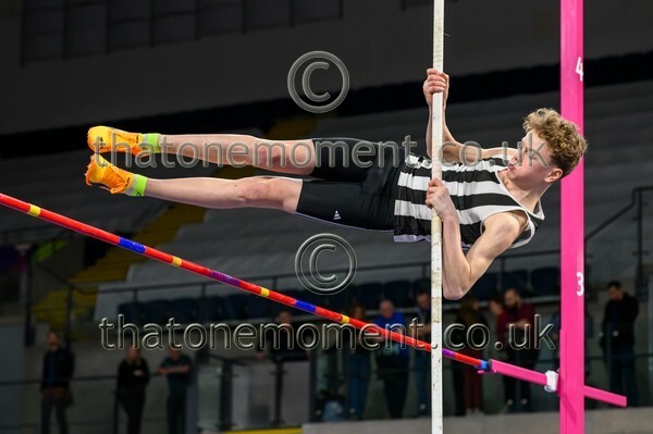 Age26SAT-914620 - Field Male