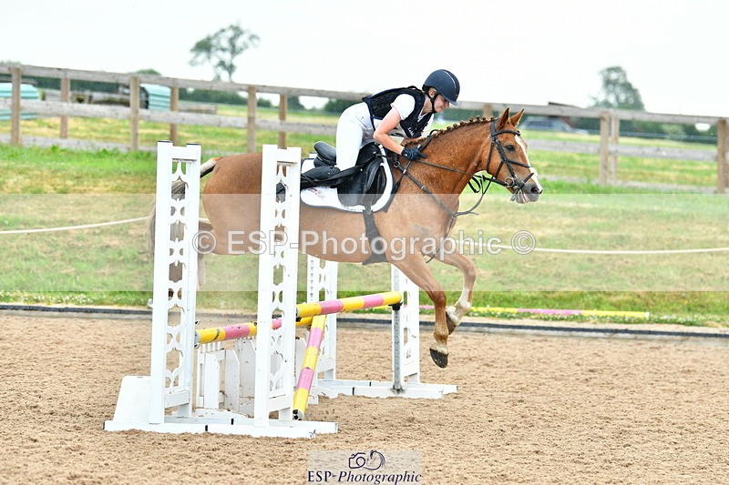 230617B-114917-00212 - SJ 11.30 to 12.30