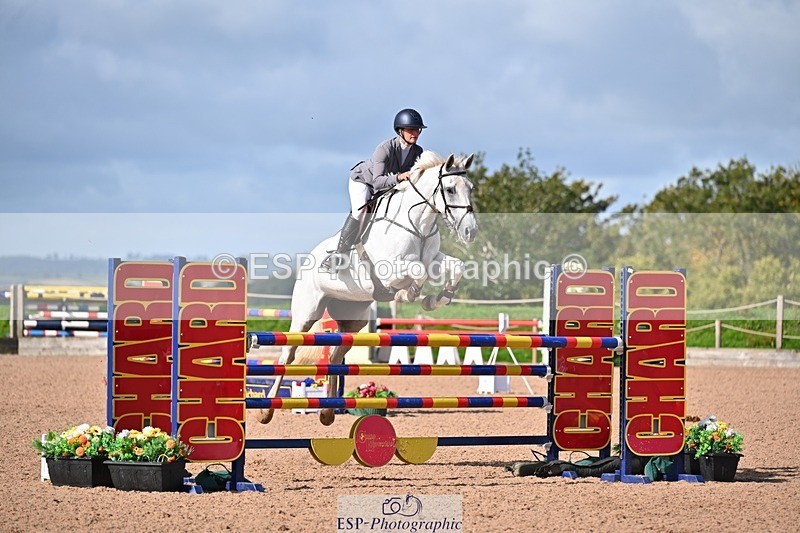 250912-103842-03944 - Cls 15 Snr Foxhunter