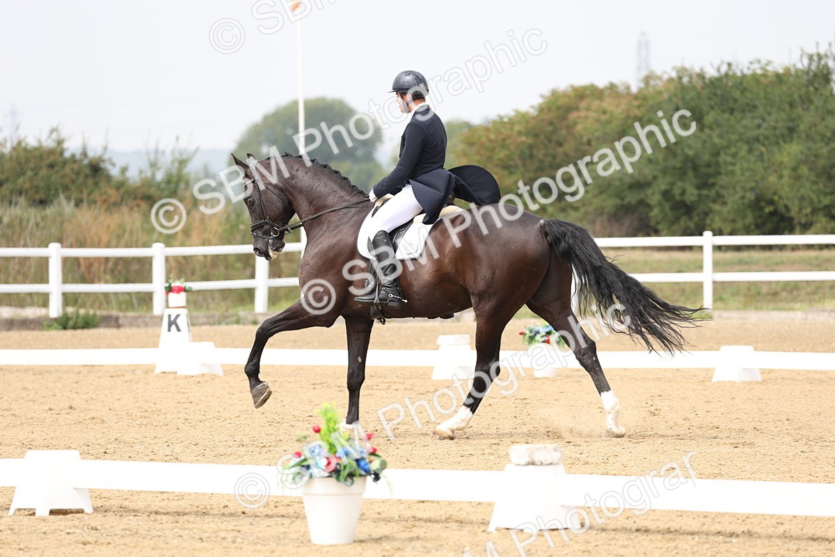 SBM_007149 - Class 9 - FEI INT I - 13.37-14.33