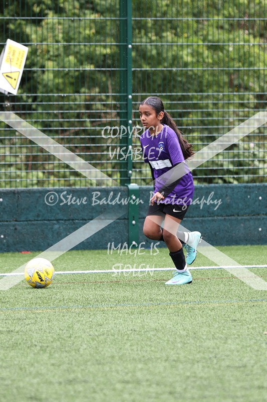 1DX31918 - Sat 6th U12 Girls