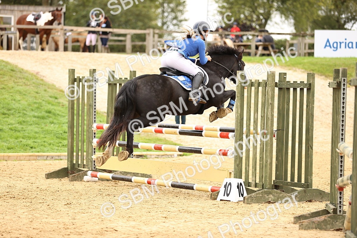 SBM_60694 - J42 - Grand Tour Horse & Pony 1.00m Championship