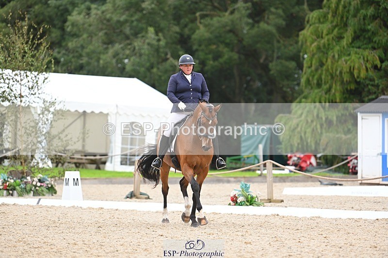 230813-171528-08607 - Cls 14 Medium Silver 16.45 to End