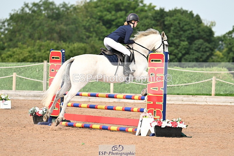 240801A-093955-01072 - Cls 1 British Novice and 90cm Open