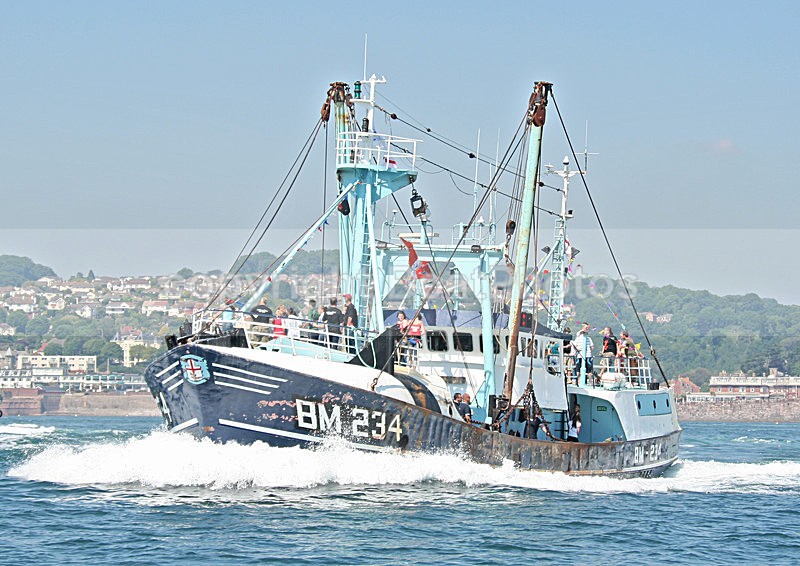 060617 BM234 IMG_9526 - BRIXHAM TRAWLER RACE 2006