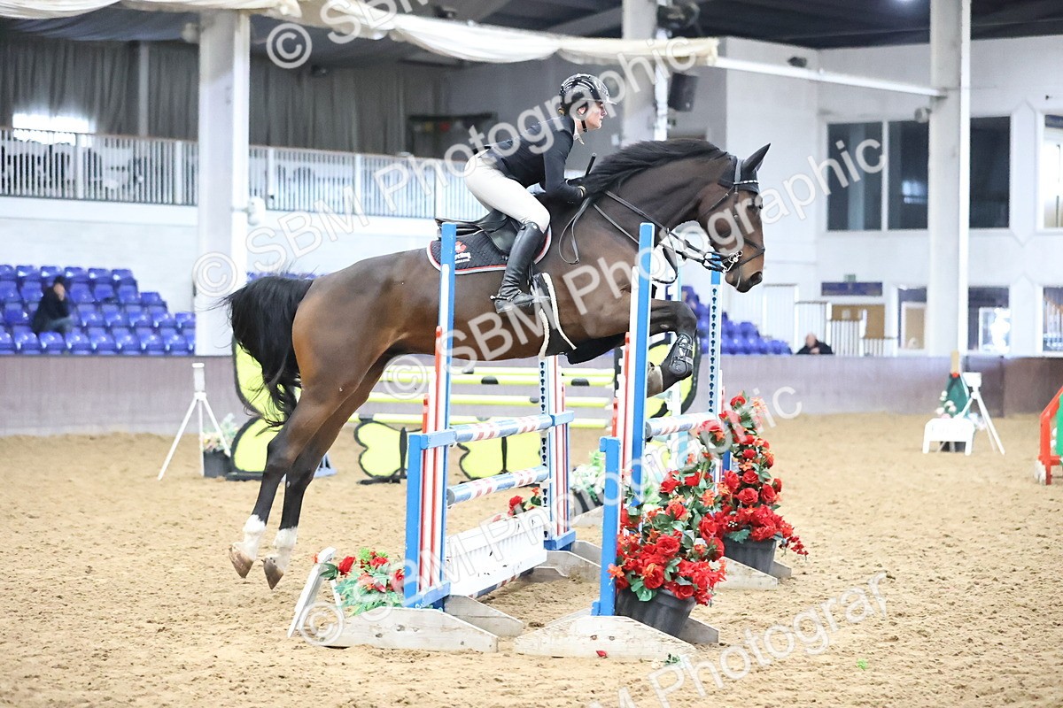 SBM_003246 - Class 11 - Senior Newcomers 1.10m