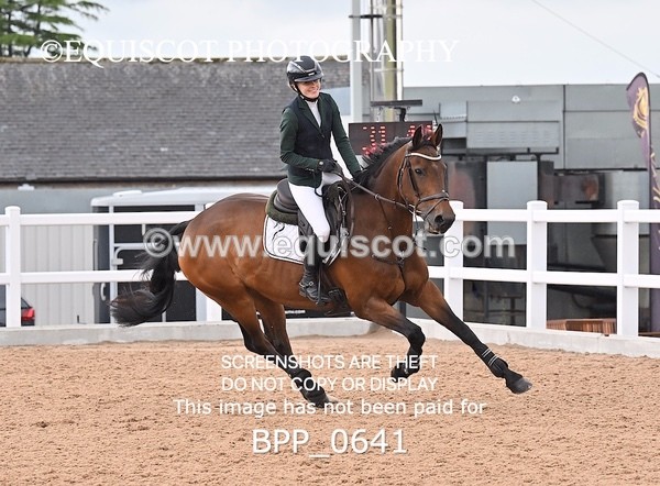 BPP_0641 - CLASS 28 SUN Nupafeeds Senior Dicovery/1m open