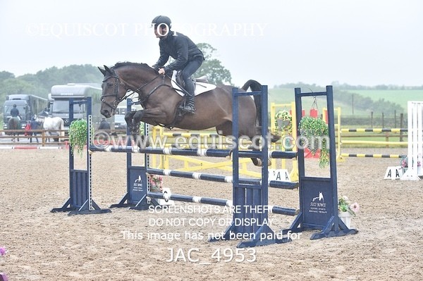JAC_4953 - CLASS 16 SUN Senior Newcomers/ 1.10m Open