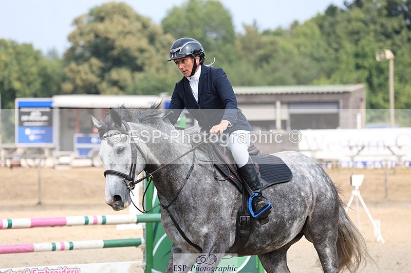 250816A-110318-00949 - Cls 3 Snr British Novice