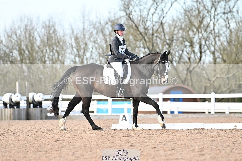 240324A-160149-04703 - Novice 28, 15.33 to 16.15