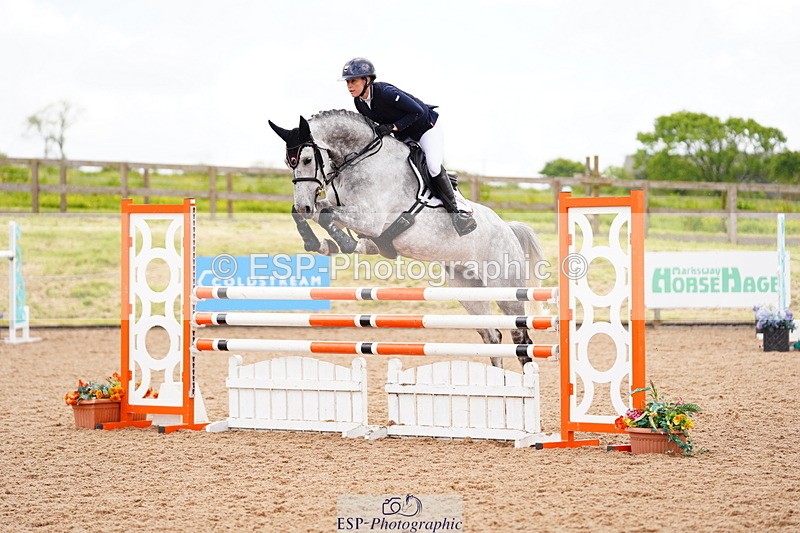 240526A-121312-07989 - Cls 26 Chard Equ 1.05m and 1.10m Grand Prix