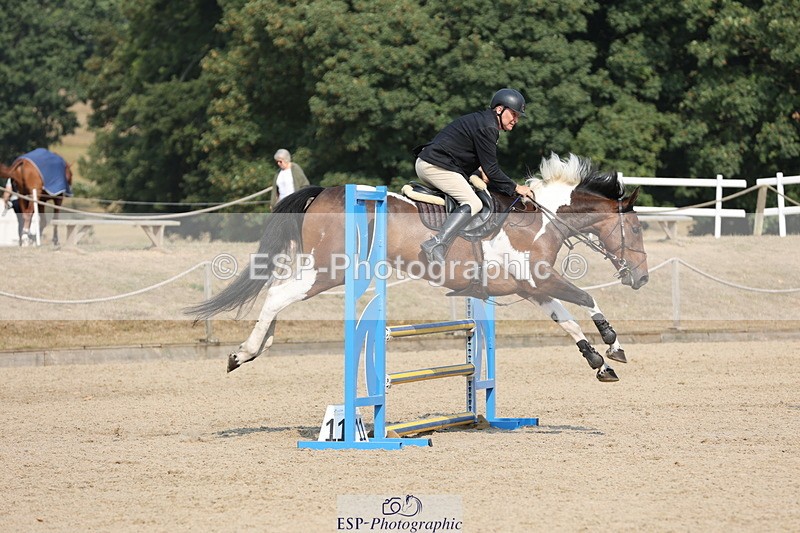 250816A-104121-00805 - Cls 3 Snr British Novice