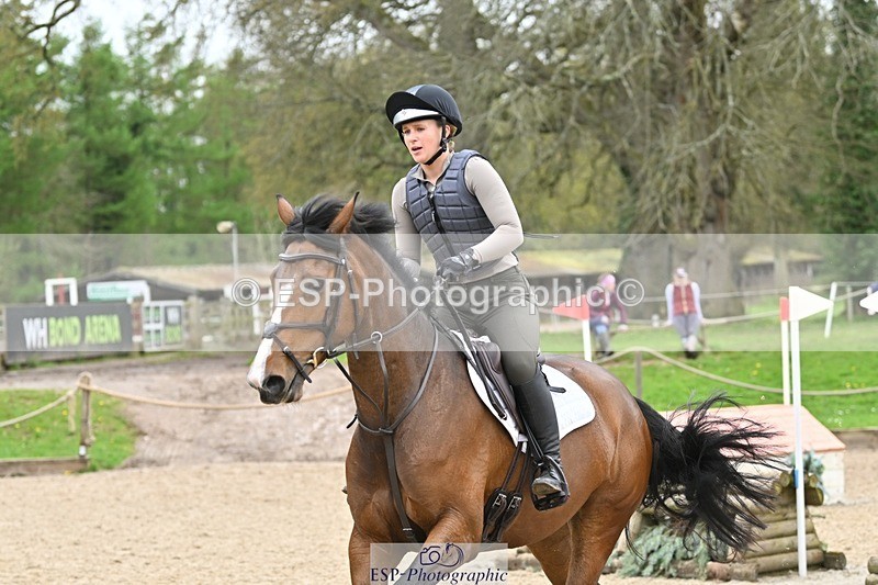 240411-121252-01213 - Group 4 XC