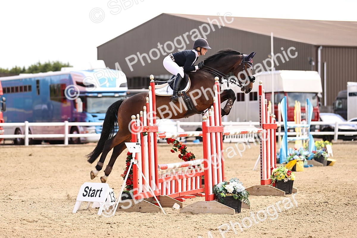 SBM_010578 - Class 9 - Senior Foxhunter - 1.20m Open