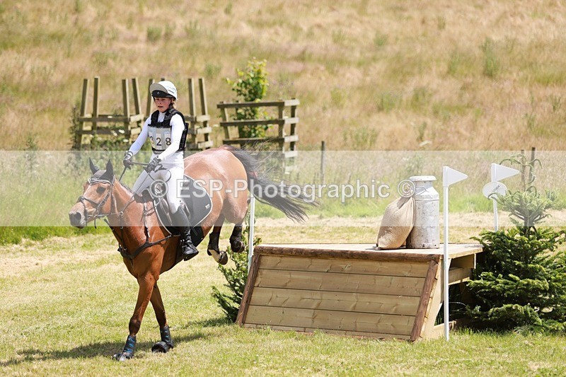 240630X-132813-7043 - 328-Esther_COOK-GRANDISSIMO